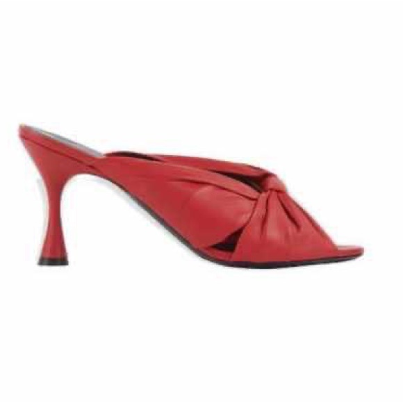 Balenciaga Drapy Sandal - Picture 2 of 7